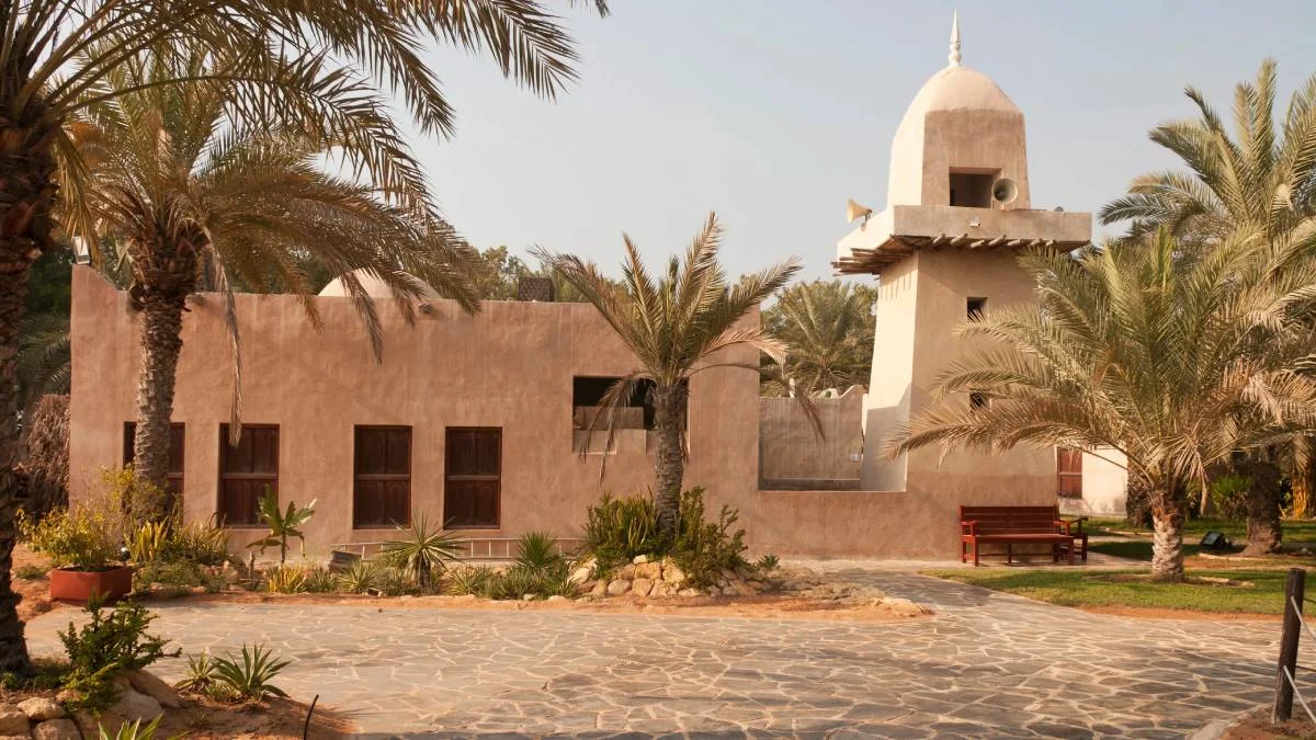 El Abu Dabi menos conocido: Casas sin lujo en el corazón más olvidado de la ciudad