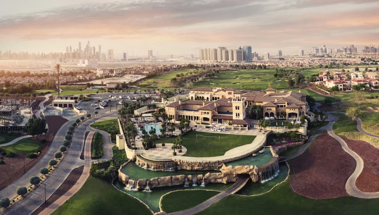 Jumeirah Golf Estates: El refugio de los millonarios que invierten en la exclusividad del green.