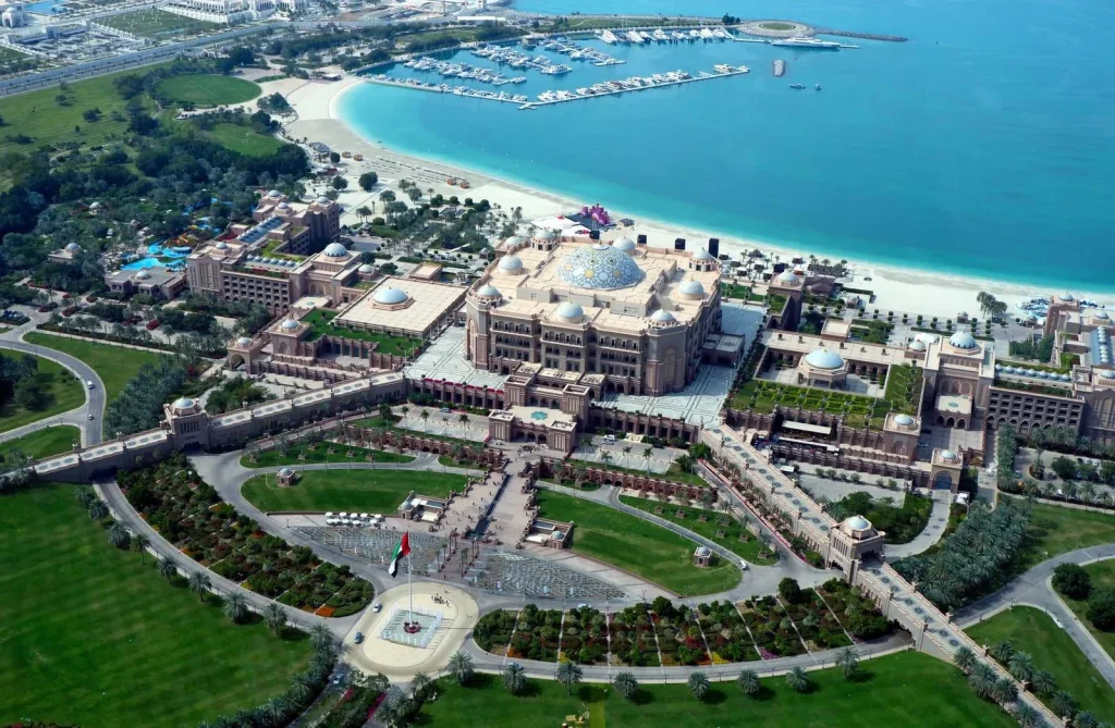 Emirates Palace en Abu Dabi, el espacio donde el oro es lo de menos