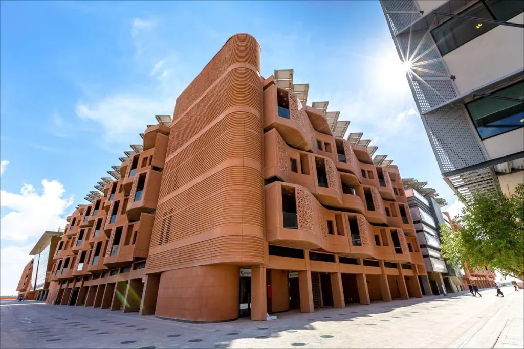 Masdar, la ciudad pionera en desarrollo sustentable