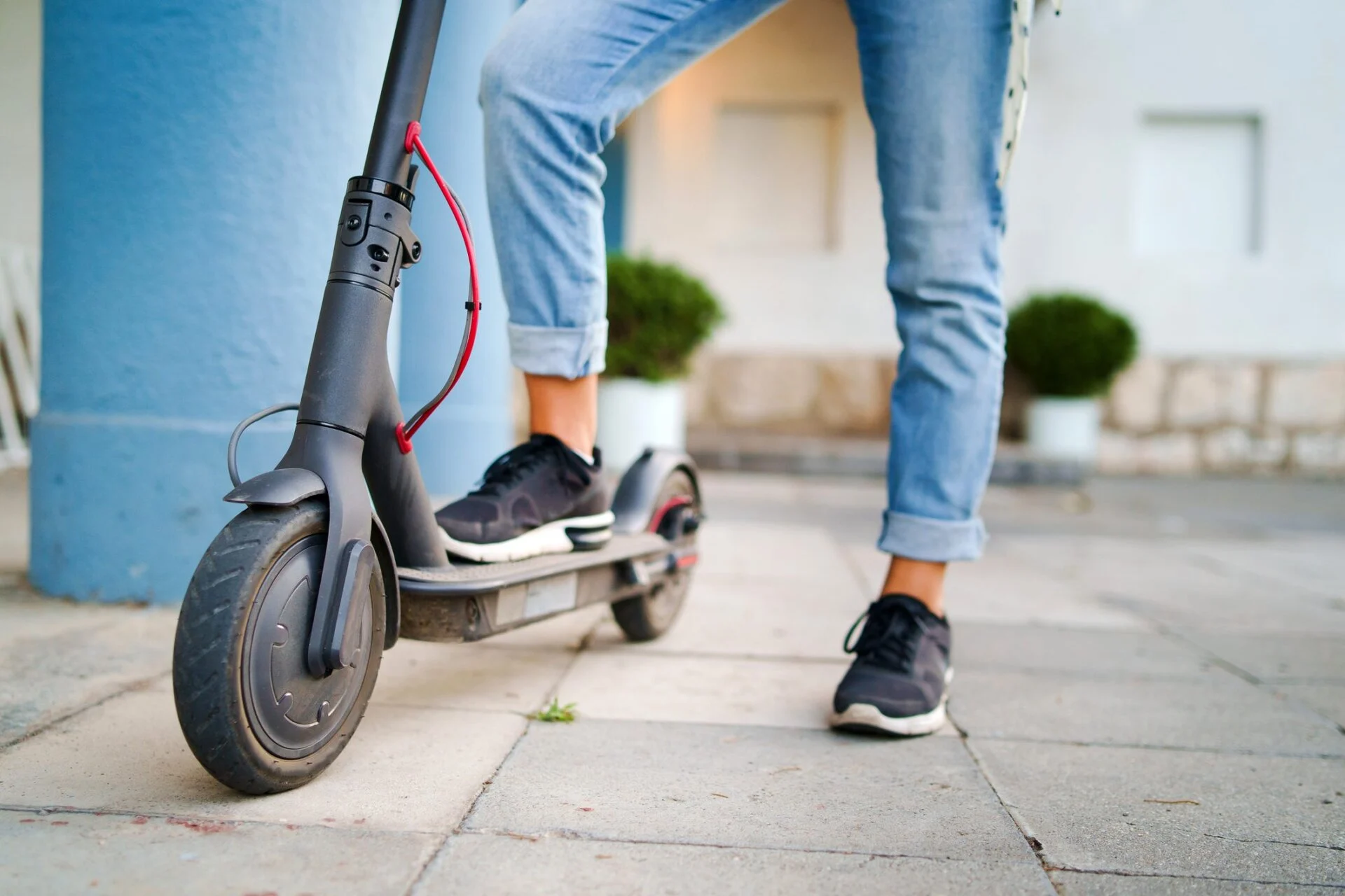 Normas Esenciales para el Uso de Patinetes Eléctricos en el Metro y Tranvía