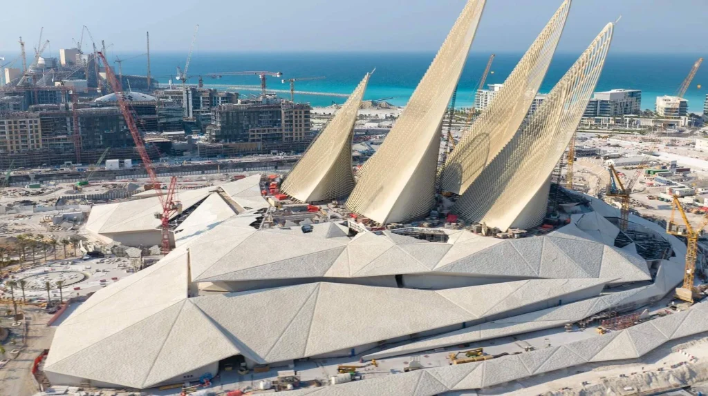 El Museo Nacional Zayed de la Isla Saadiyat, un símbolo de la cultura local 