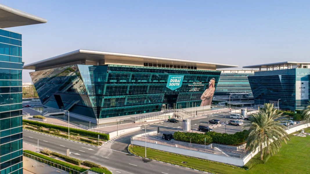 Dubai South: Una inversión de futuro impulsada por la proximidad al nuevo aeropuerto y la Expo City, garantizando su revalorización