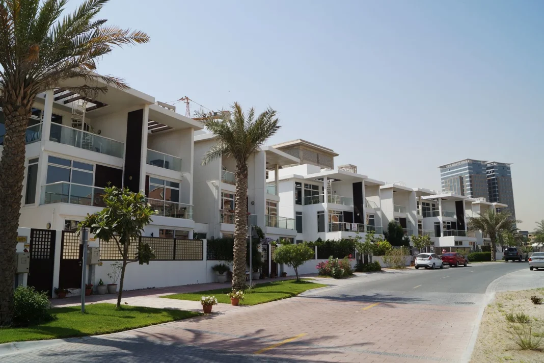 Descubre la elegancia y el potencial de revalorización en Jumeirah Village Circle