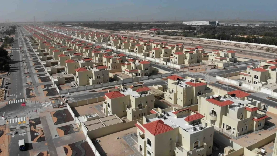 Al Samha: La fórmula estratégica para capitalizar el corredor Abu Dabi-Dubái con una inversión de bajo coste inicial