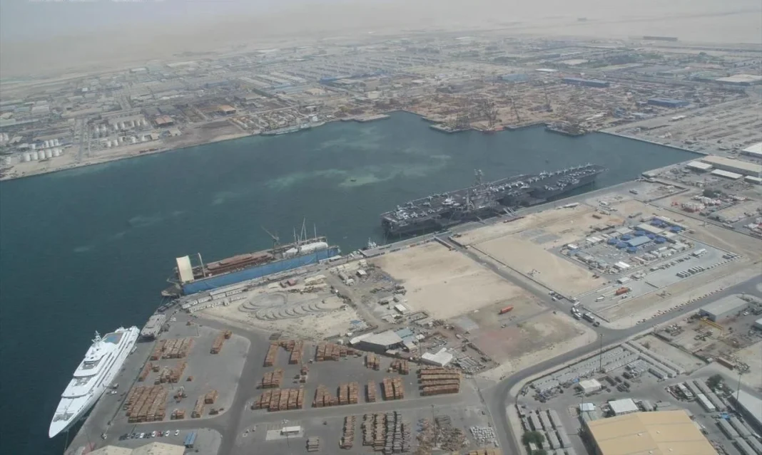 Dubai Keeps Its Port Open: The Only Route Still Operating at 100%