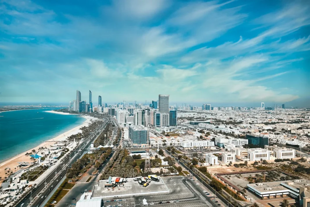 Abu Dhabi launches “Investopia 2026”: The global epicenter of the new economy Abu Dabi lanza "Investopia 2026": El epicentro global de la nueva economía