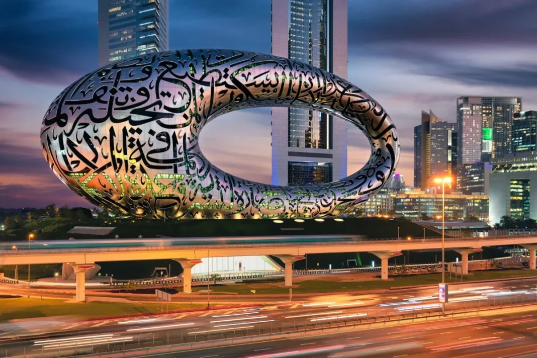 Omar Al Olama y la Dubai Future Foundation: Así es la llegada masiva de la IA a las escuelas Omar Al Olama y la Dubai Future Foundation: Así es la llegada masiva de la IA a las escuelas
