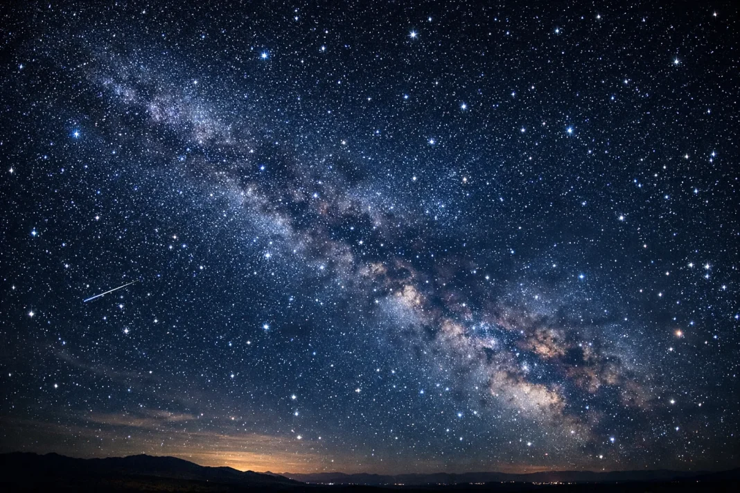 Ver estrellas en el desierto de Dubái: la escapada que llenó las dunas de coches y cómo repetirla en familia Ver estrellas en el desierto de Dubái: la escapada que llenó las dunas de coches y cómo repetirla en familia