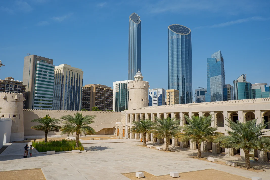 Residencia fiscal Emiratos: cómo no perderla al mover tus ahorros de Abu Dabi por el miedo a la guerra en Omán invertir desde Abu Dabi