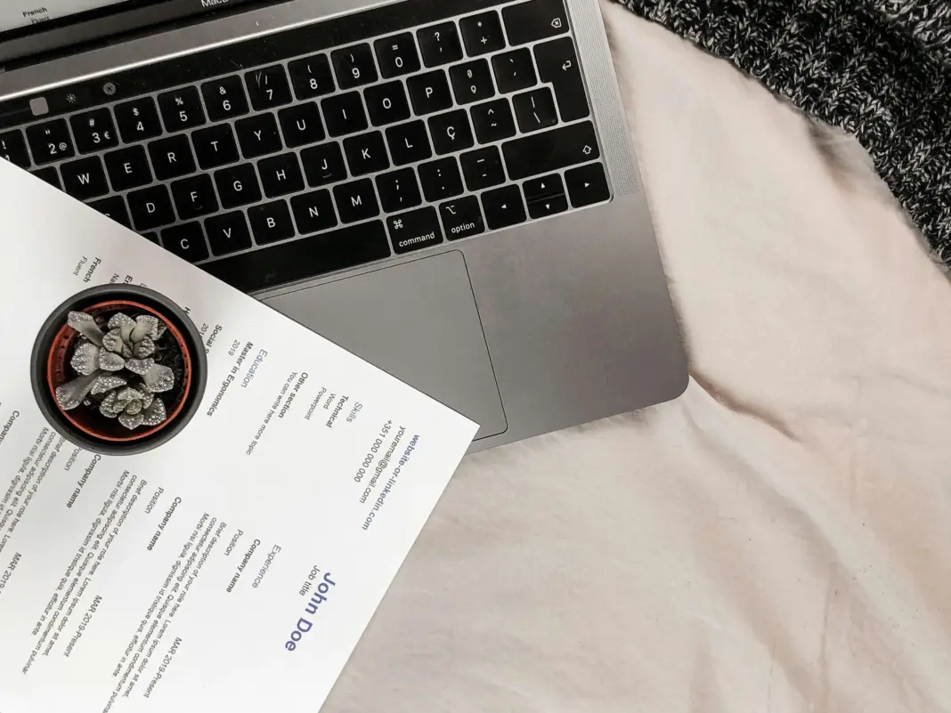 Empleo RRHH Dubái: qué exige el mercado a un perfil de payroll con 5 años en el Golfo referidos empleo Dubái