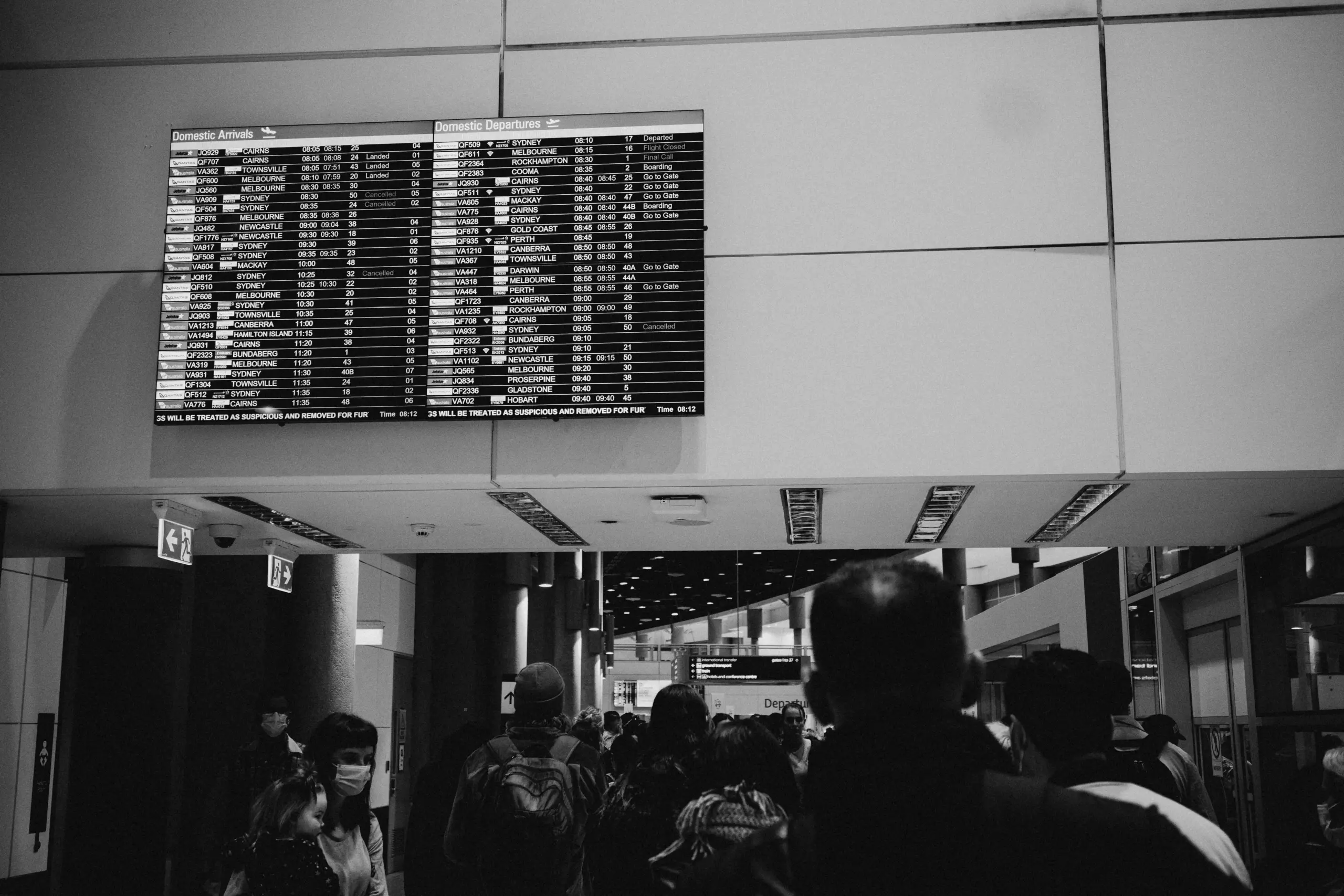 cancelaciones de vuelos en Abu Dabi