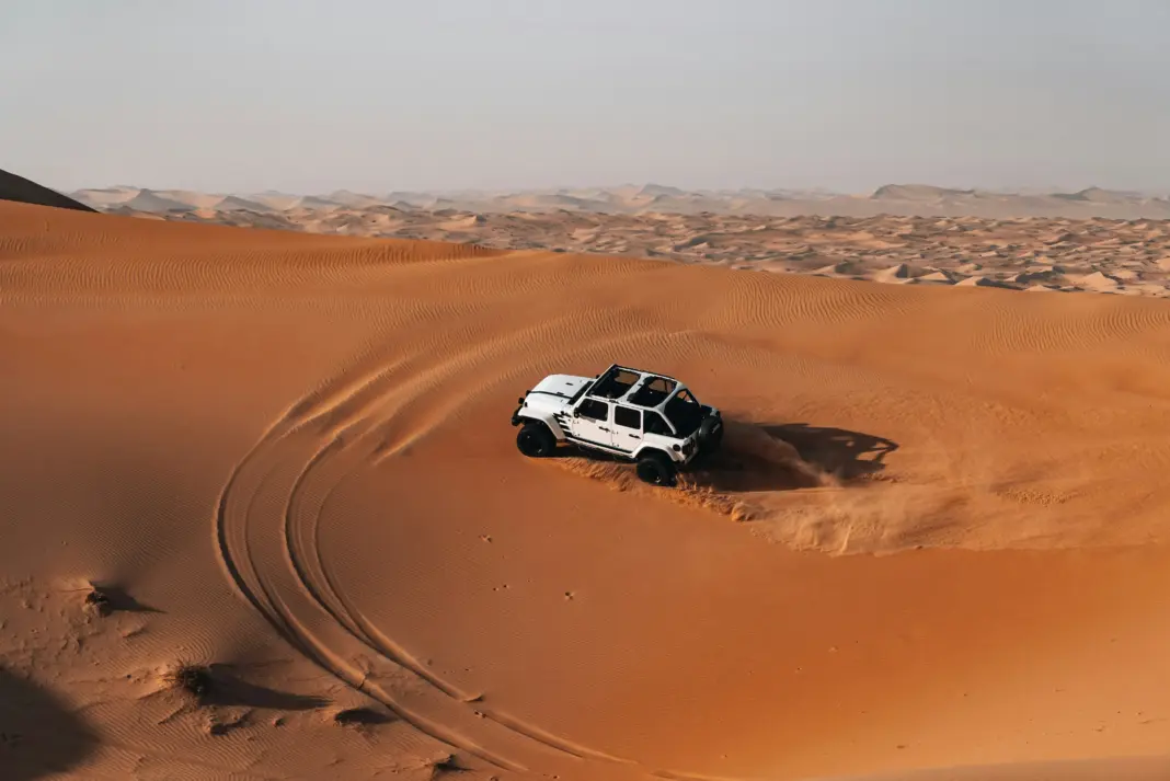 ROX Abu Dabi produce el ADAMAS: el todoterreno ‘Made in the Emirates’ que verás en las calles ROX Abu Dabi