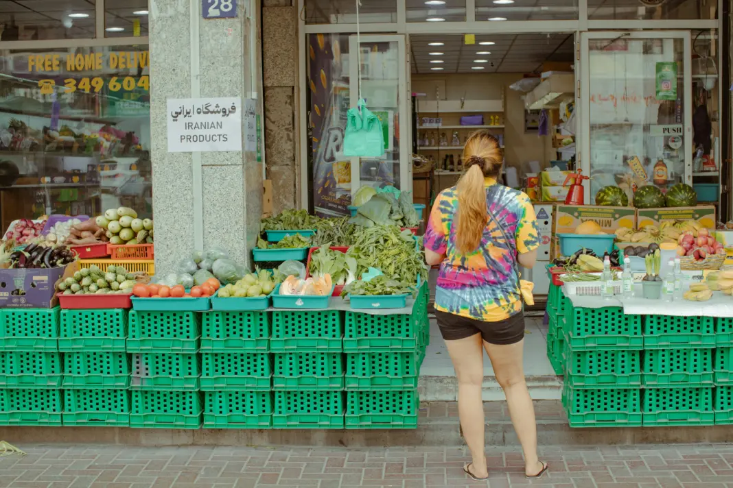 Qué cambia en tu súper cuando Emiratos pone topes de azúcar, sal y grasa a los alimentos envasados alimentos envasados Emiratos