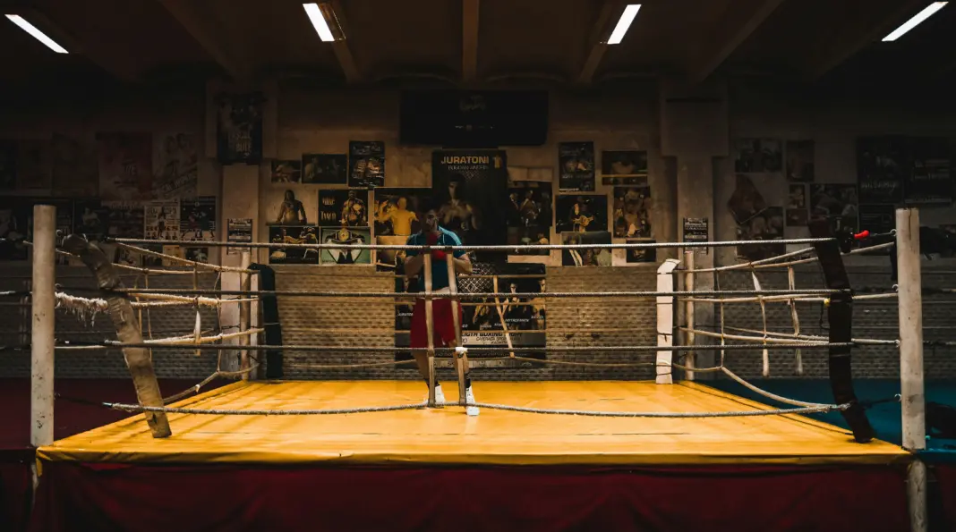 Jake Paul vuelve al ring en Nochebuena: así será el boxeo en Dubái de 2026 boxeo en Dubái