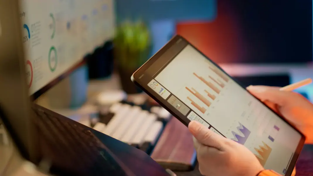 Crudo a 101 $ y reservas de la AIE: qué cambia en el empleo energético del Golfo perfiles de datos Dubái
