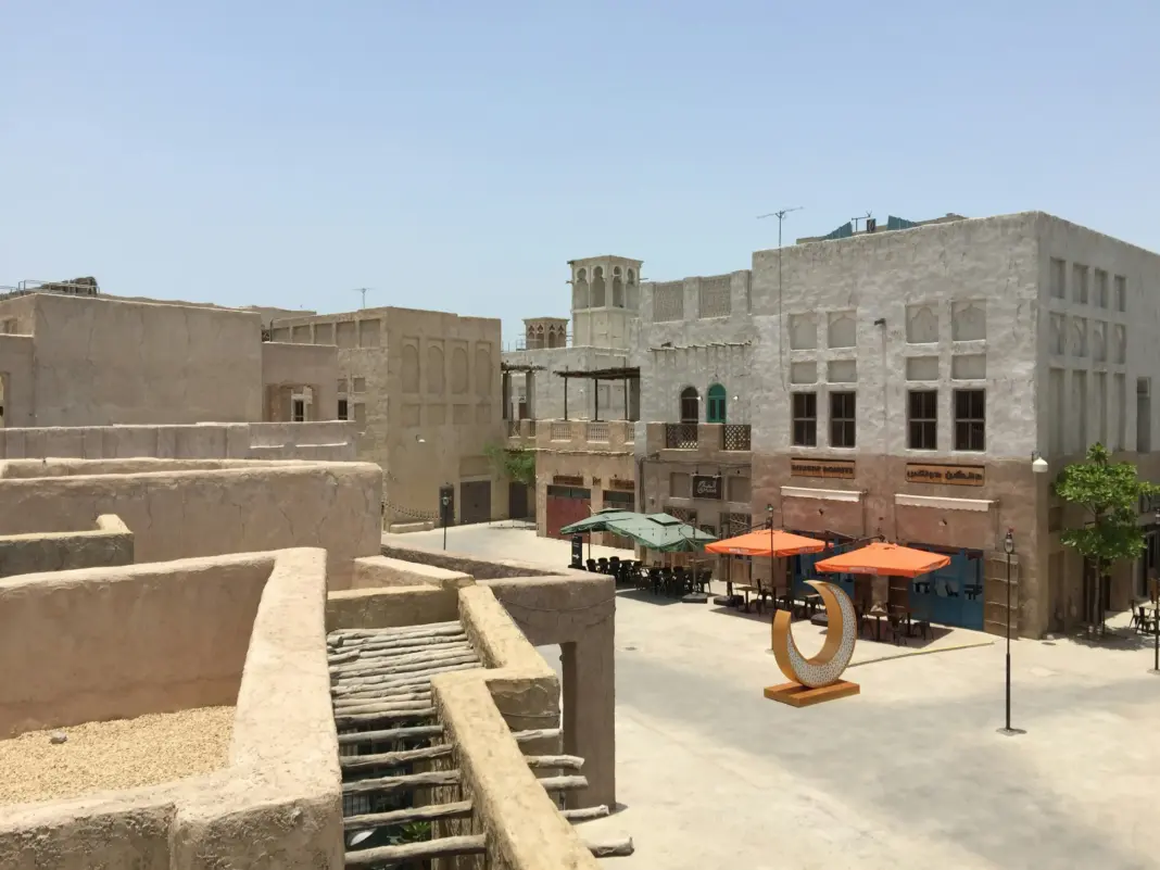 Dubái reabre el Fuerte Al Fahidi como museo tras cinco años de restauración Fuerte Al Fahidi museo