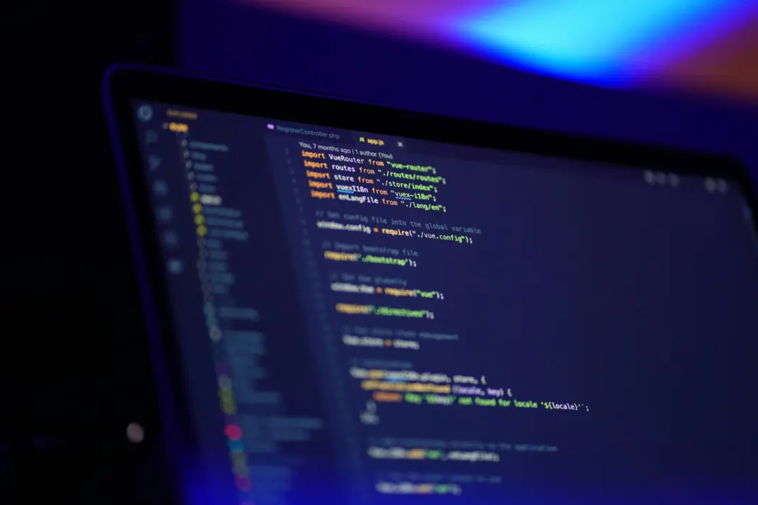 Alphabet quema 9.100 M$ en IA: qué pasa con el salario tecnología Dubái y las horquillas salario programador Dubái