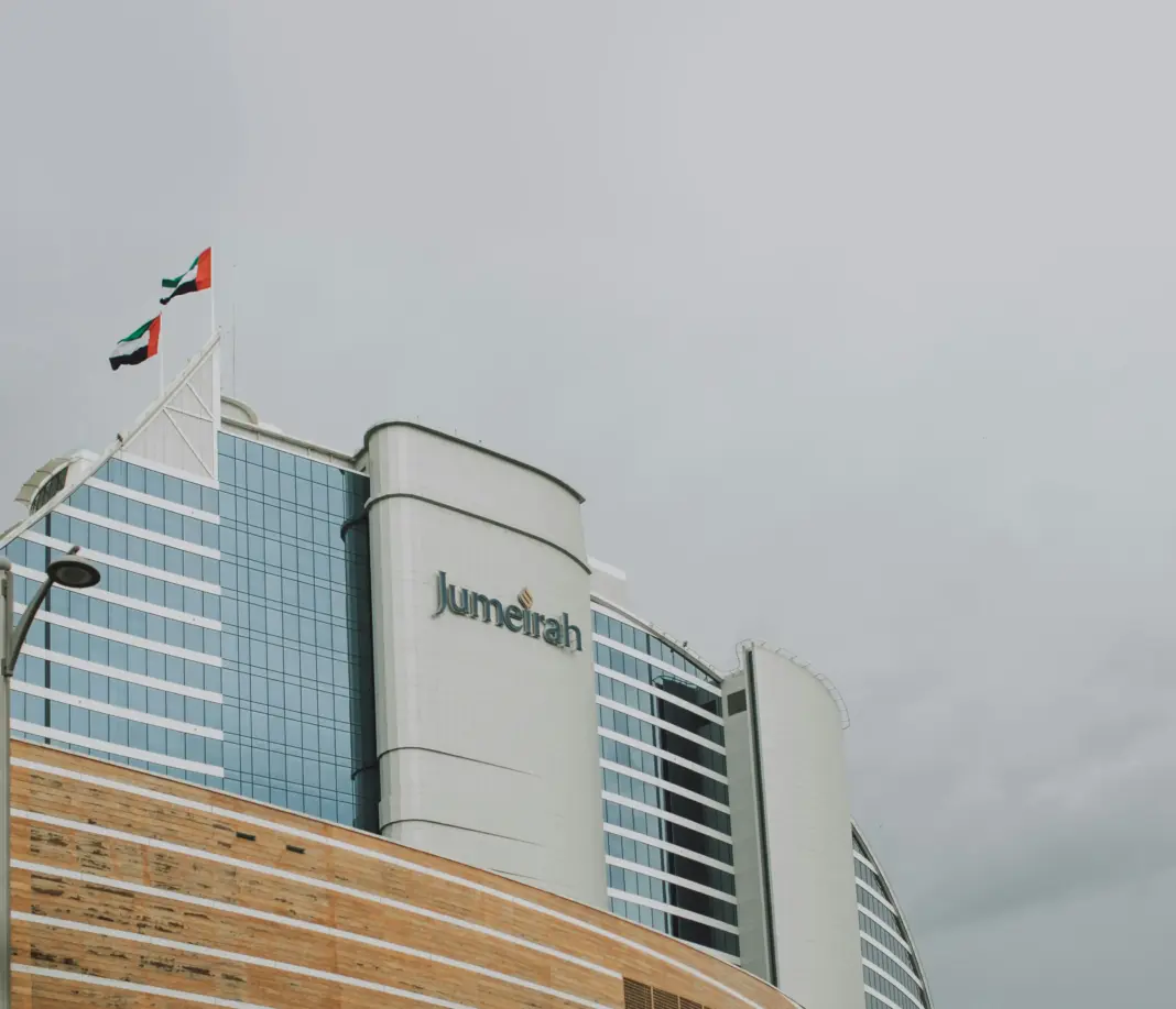 Ley de juego en Emiratos y Dubái: qué licencias GCGRA afectan a los expatriados ley juego Emiratos Dubái